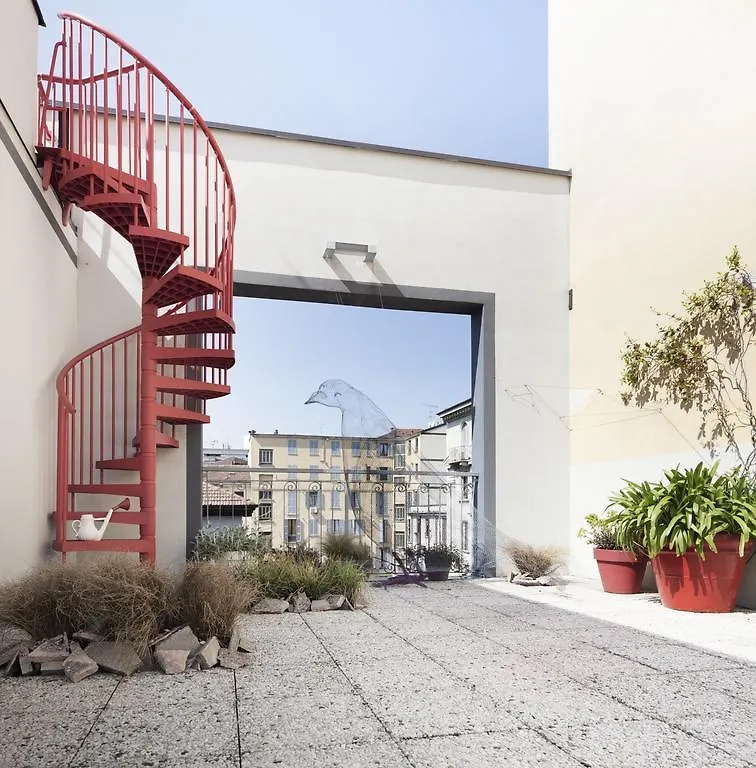 Affittacamere Hotel Rosso Segnale Milano