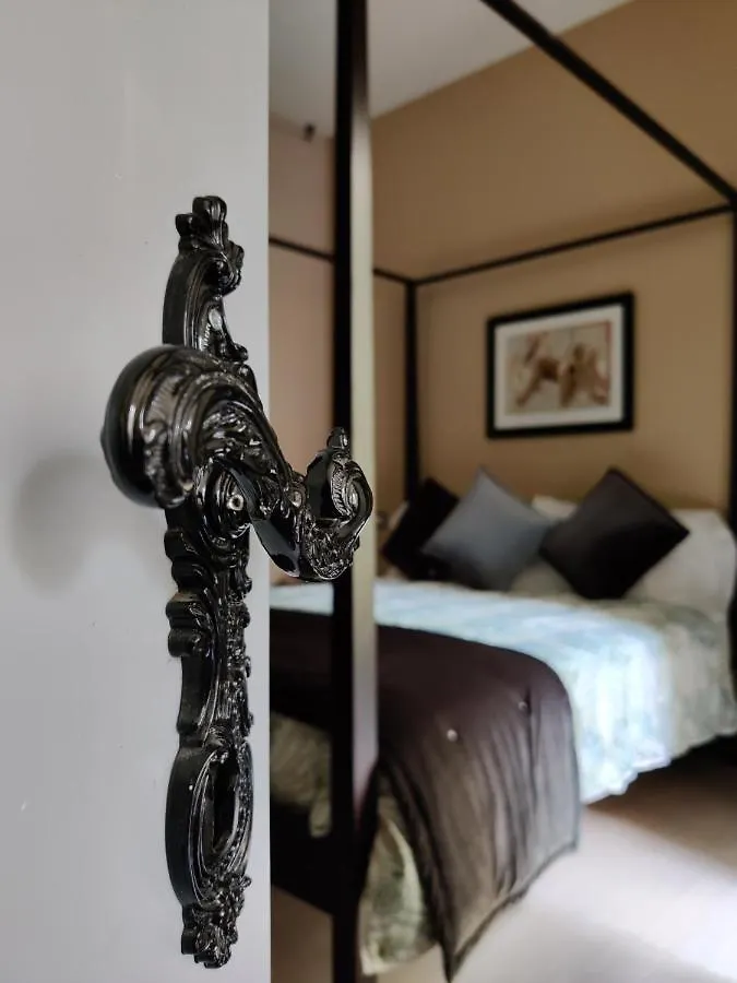 Hotel Rosso Segnale Milano 2*, Mediolan Włochy