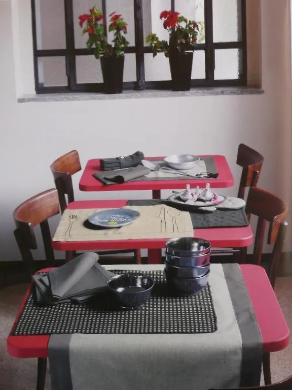 Rosso Segnale Milano Hotel Guest house