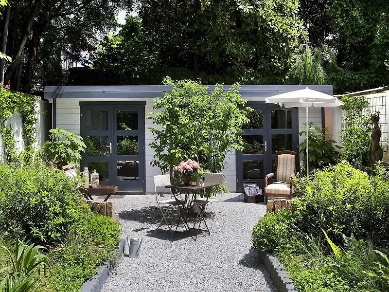Guest house Rosso Segnale Milano Hotel